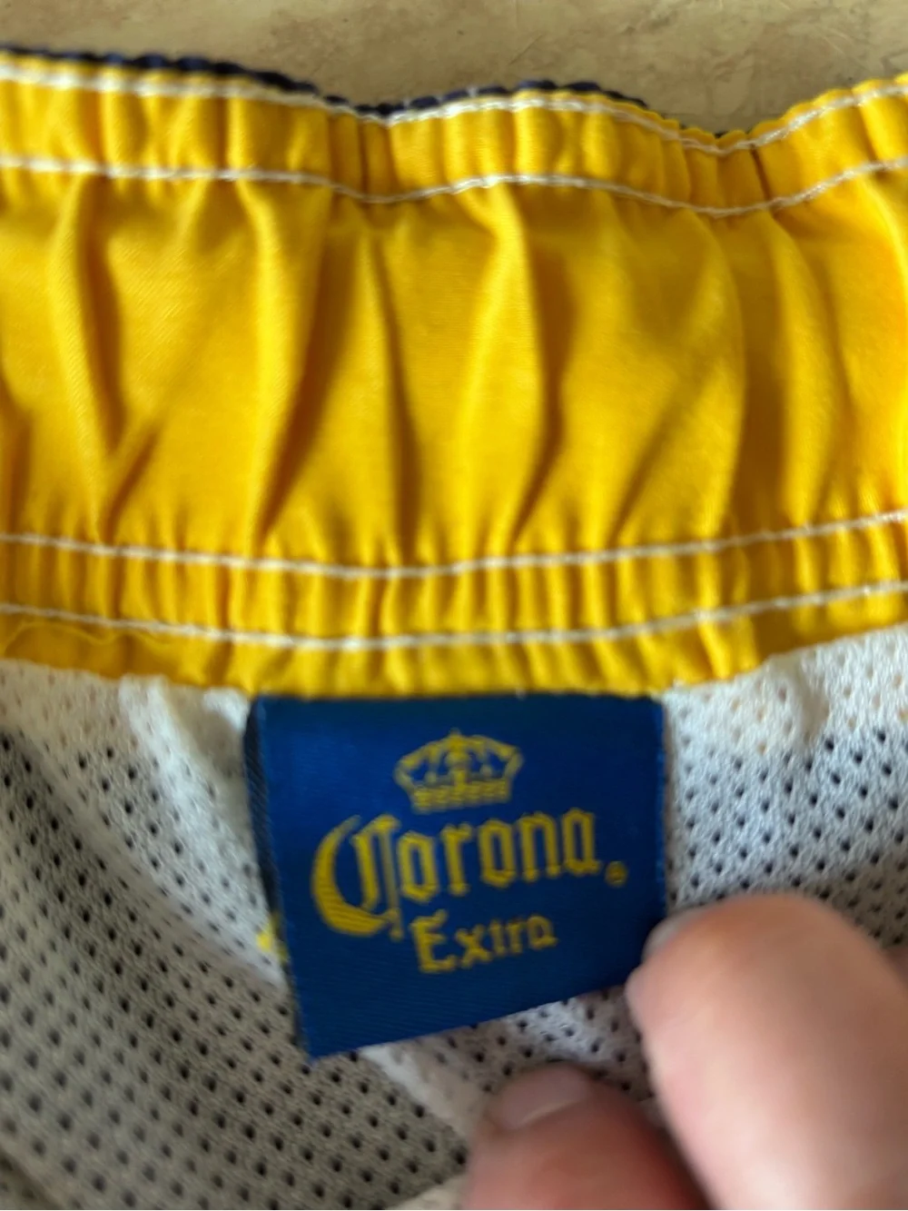 Corona 8” pocket garment